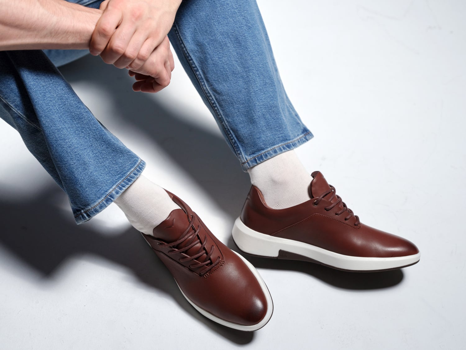 Apollo Hybrid detail showing sole and insole
