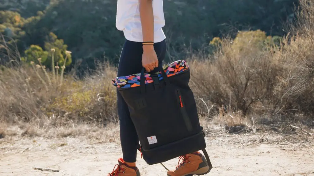 kickstarter backpack design